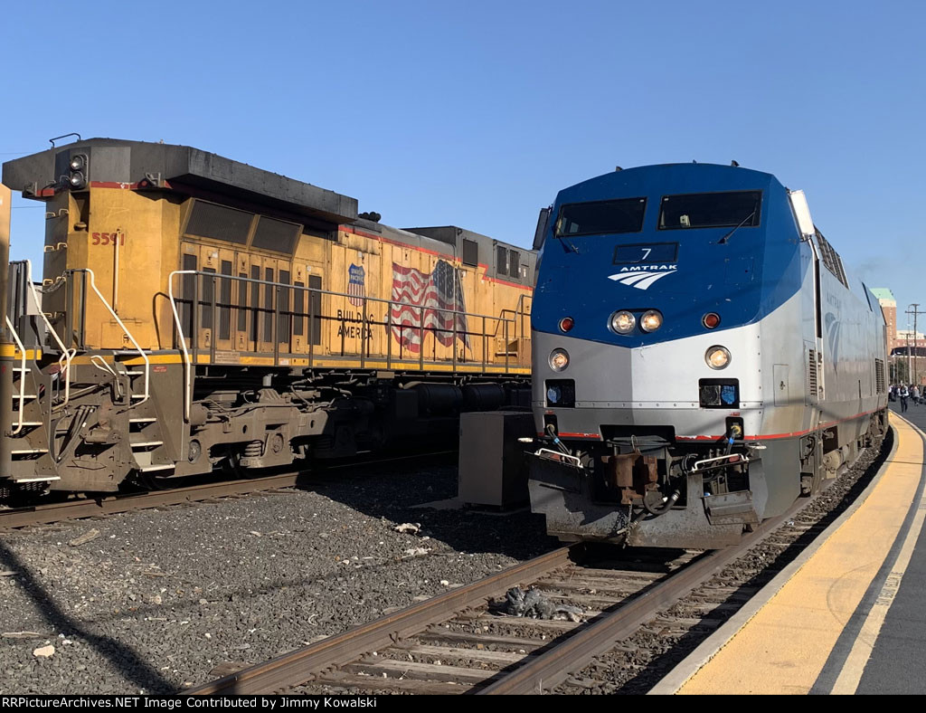 Amtrak 7 P42DC